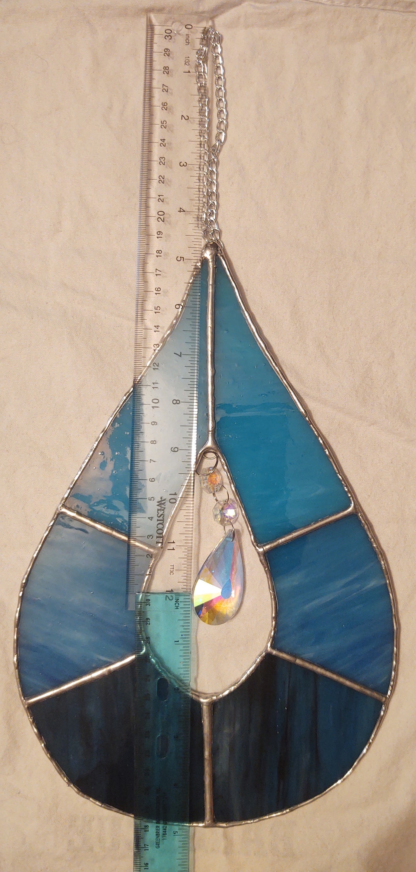Teardrop with crystal chain