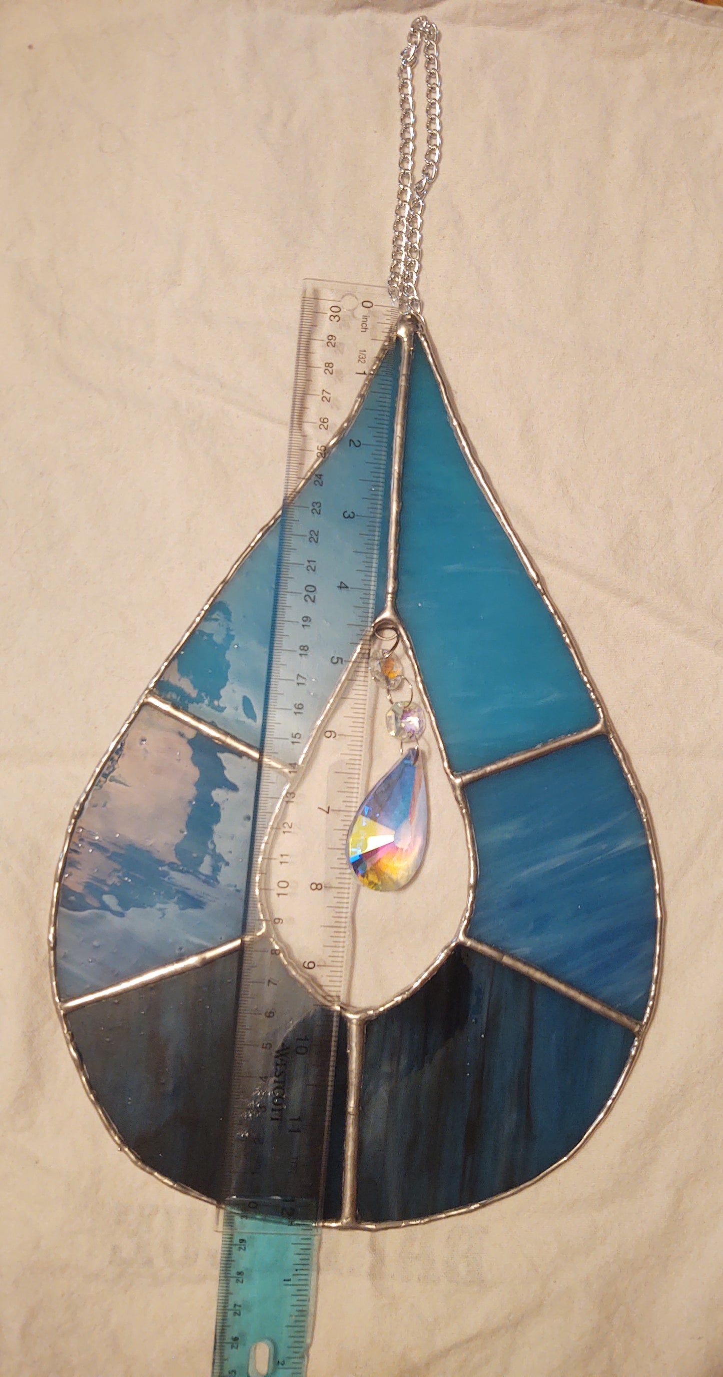 Teardrop with crystal chain